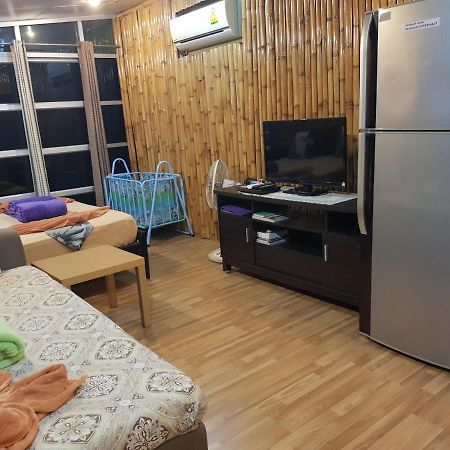 Zone6 Coworking Beach Apartment Old 2W Beach Hostel, Koh Samui Bophut Bagian luar foto