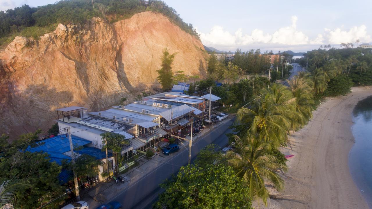 Zone6 Coworking Beach Apartment Old 2W Beach Hostel, Koh Samui Bophut Bagian luar foto