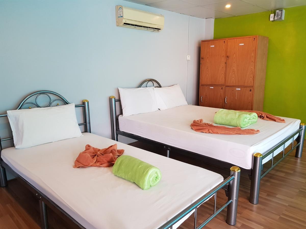 Zone6 Coworking Beach Apartment Old 2W Beach Hostel, Koh Samui Bophut Bagian luar foto