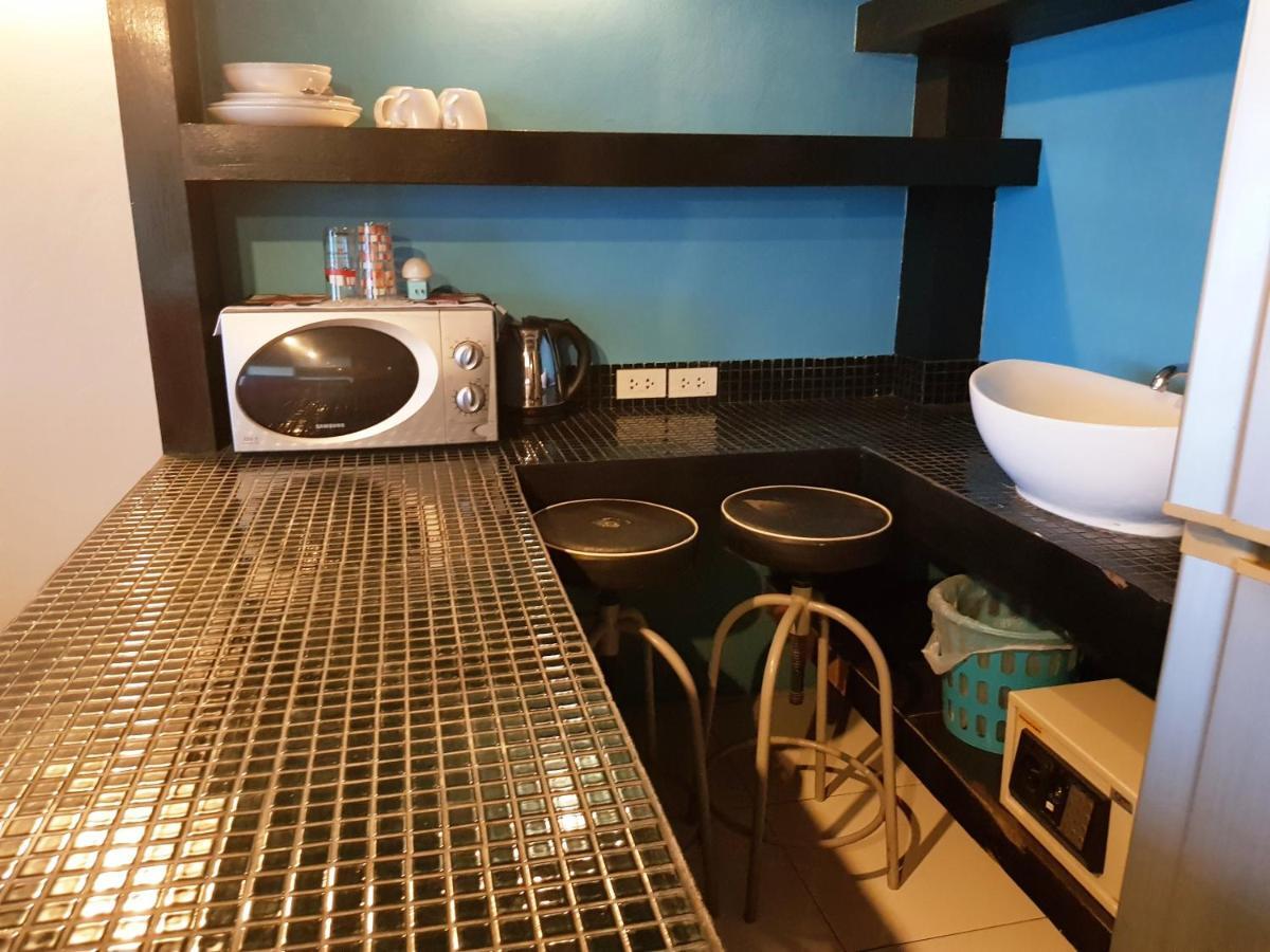 Zone6 Coworking Beach Apartment Old 2W Beach Hostel, Koh Samui Bophut Bagian luar foto