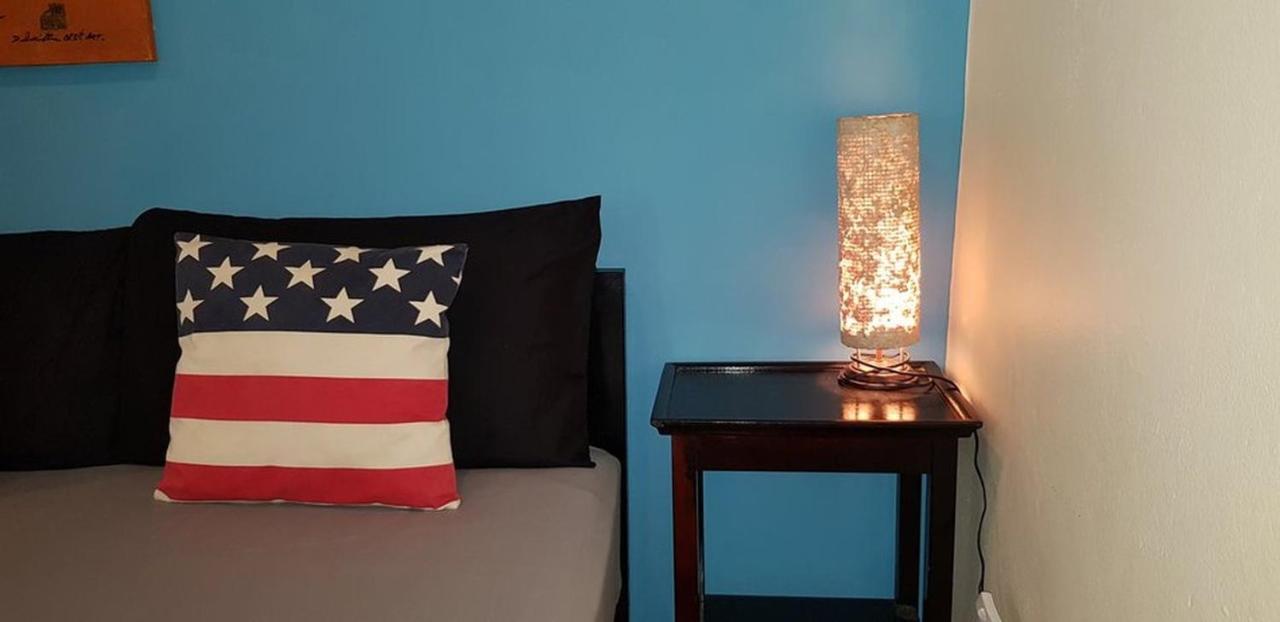Zone6 Coworking Beach Apartment Old 2W Beach Hostel, Koh Samui Bophut Bagian luar foto
