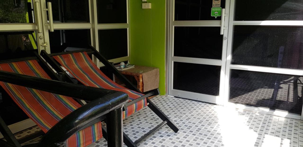 Zone6 Coworking Beach Apartment Old 2W Beach Hostel, Koh Samui Bophut Bagian luar foto