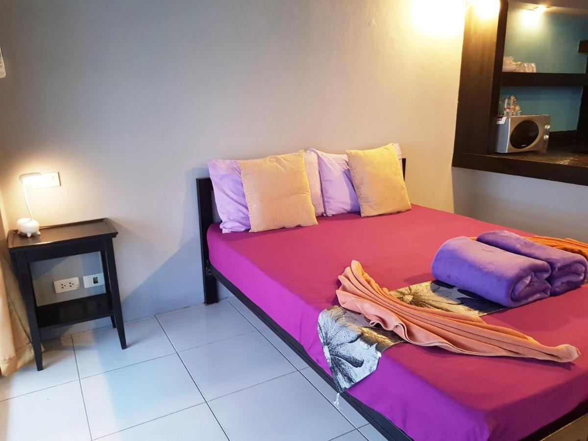 Zone6 Coworking Beach Apartment Old 2W Beach Hostel, Koh Samui Bophut Bagian luar foto